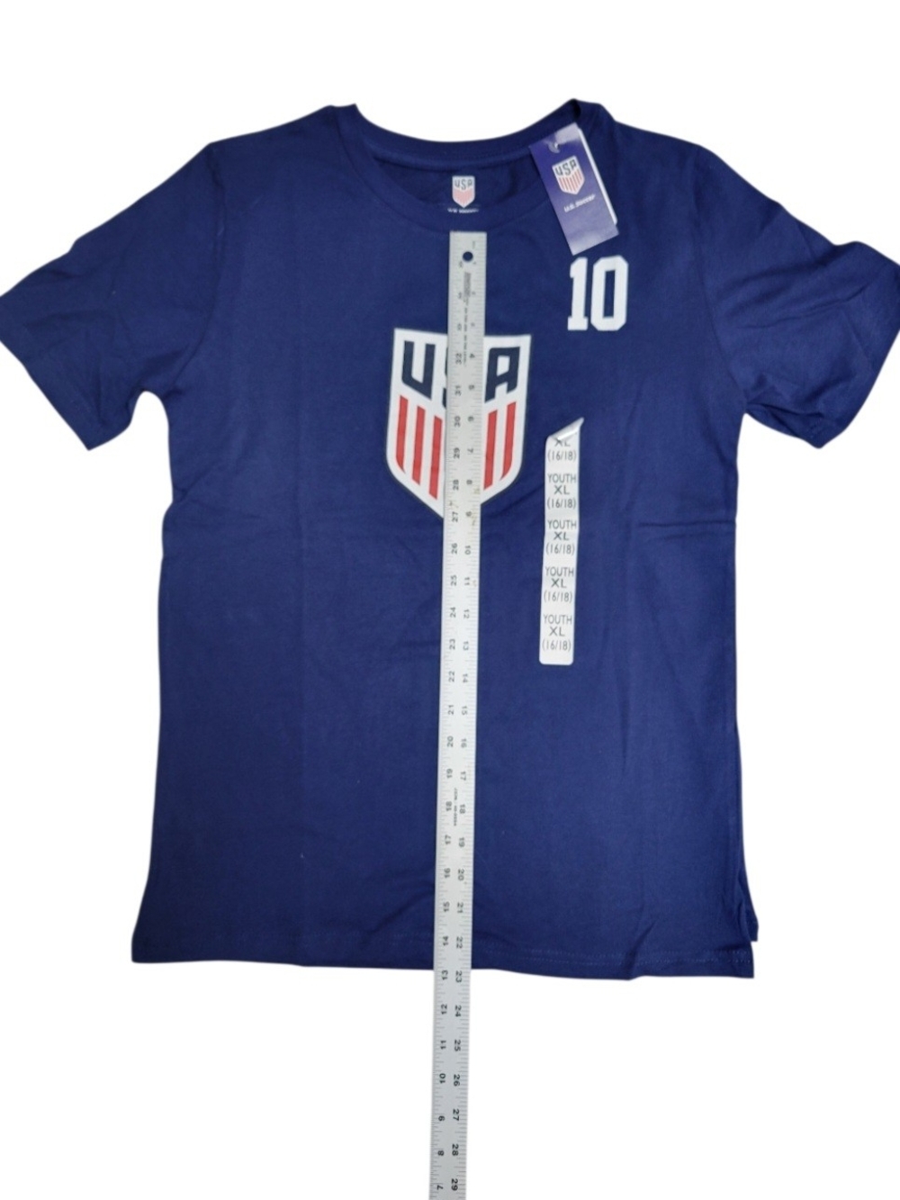 NWT USA Soccer Christian Pulisic #10 Youth XL (16/18) T-Shirt + TeenyMates - Picture 4 of 6